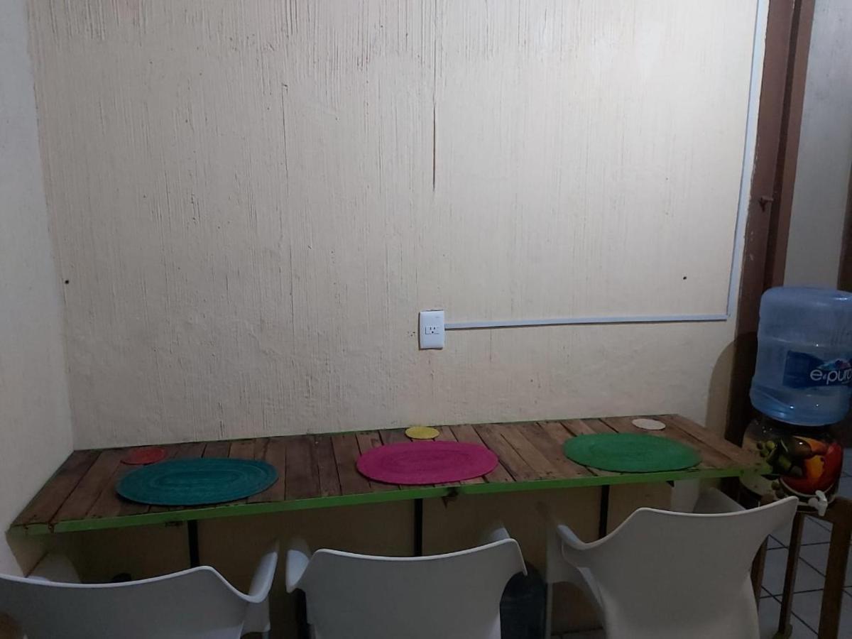 Hostal Γκουανταλαχάρα Εξωτερικό φωτογραφία
